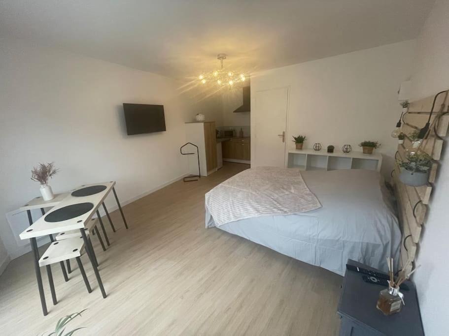 Studio Equipe Apartment วาลองเซียนส์ ภายนอก รูปภาพ
